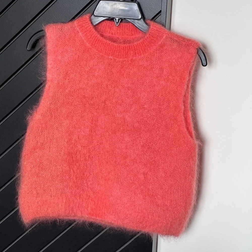 Brushed wool blend vest. Size S. Boutique handmade.Worn only once!